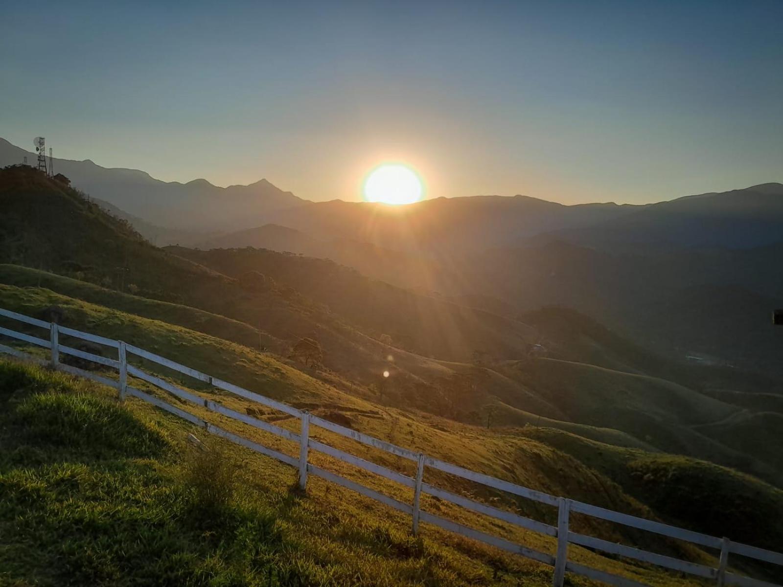 Chales Mirante Pedra Selada Висконе Де Мауа Екстериор снимка